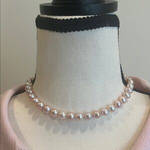 Pearl Beaded Necklace 16” length Screw Clasp Pink Luster Classic Elegant